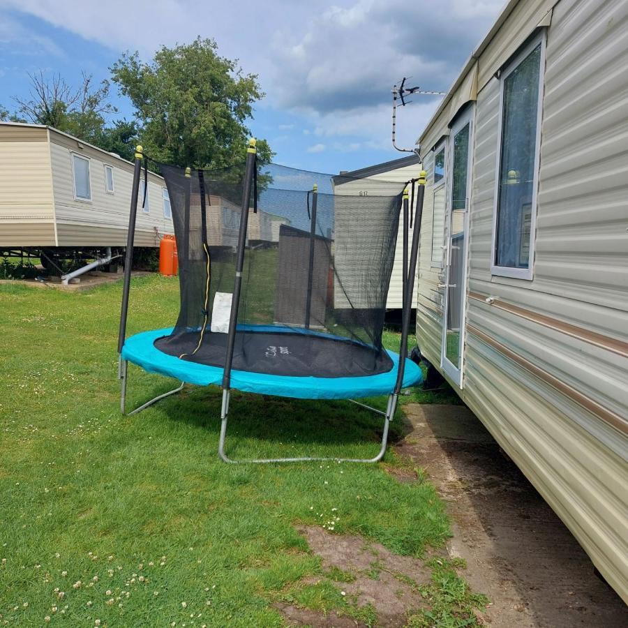 Warden Springs Caravan Park Ms16 Thornhill Road, Eastchurch,Me124Hf Sheerness Exterior foto
